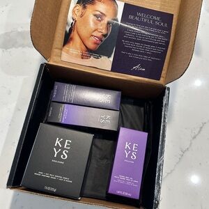 Keys Soulcare Skincare Box